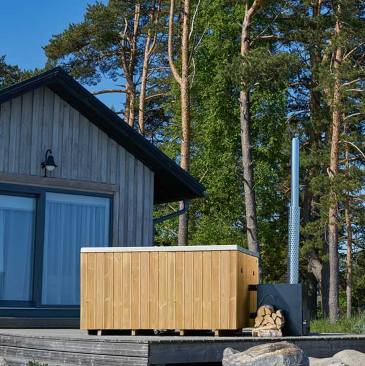 For 8 persons Wood-fired Hot Tub “Quattro” from Fiberglass