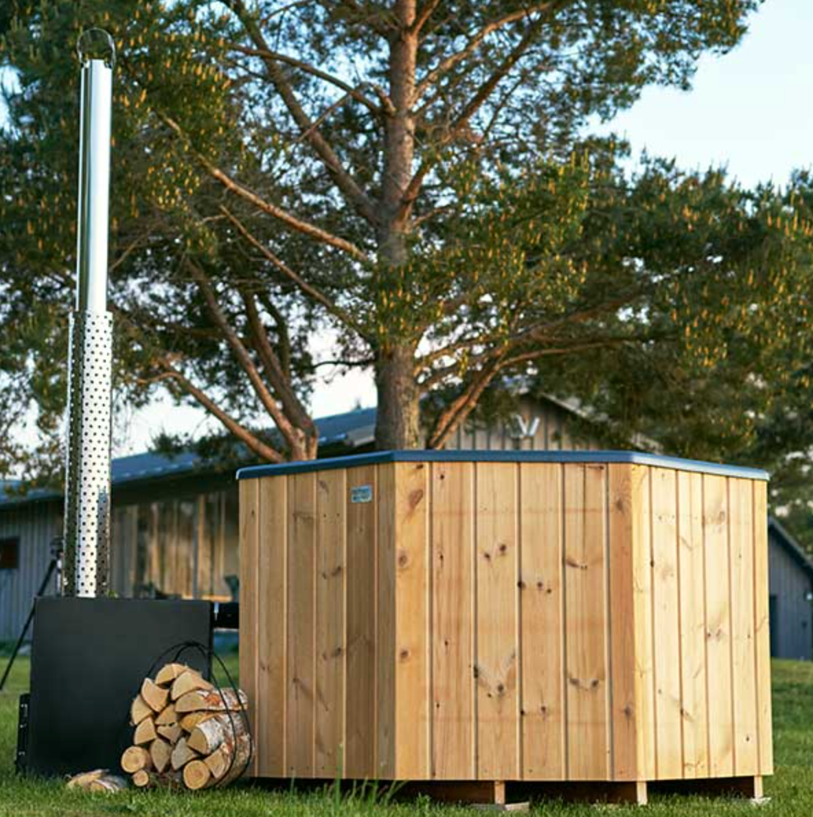 For 7 persons Wood-fired Hot Tub “Octa” from Fiberglass