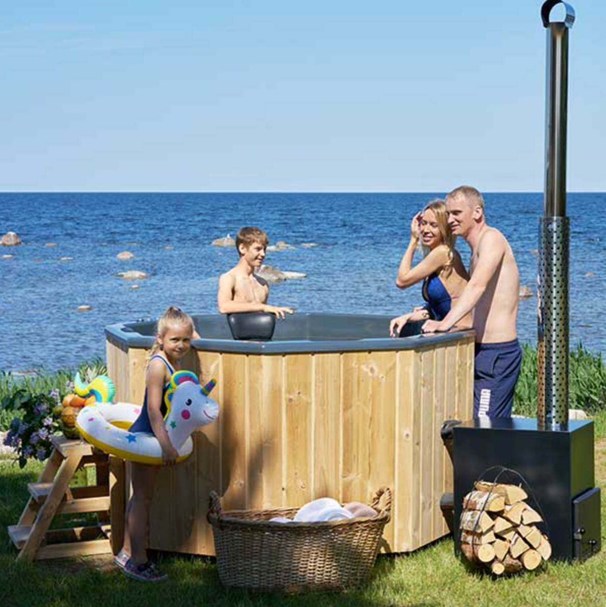 For 7 persons Wood-fired Hot Tub “Octa” from Fiberglass