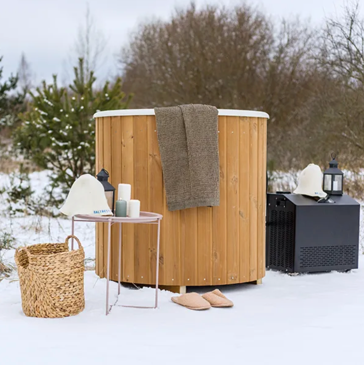 Fiberglass Cold Plunge Tub for One